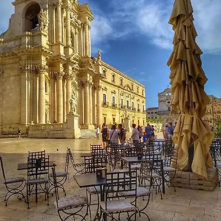 Holiday home You&me Ortygia Holiday House Syracuse